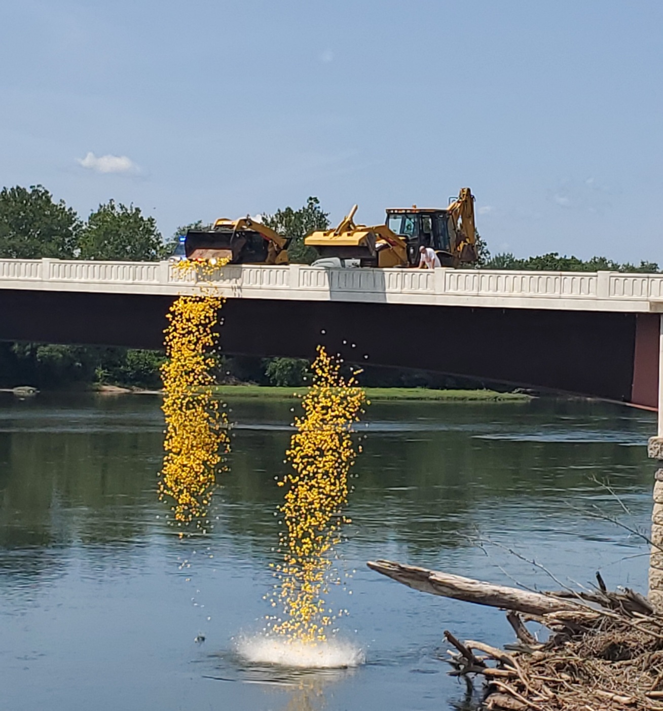 20250802_120308duck-drop-2025.jpg